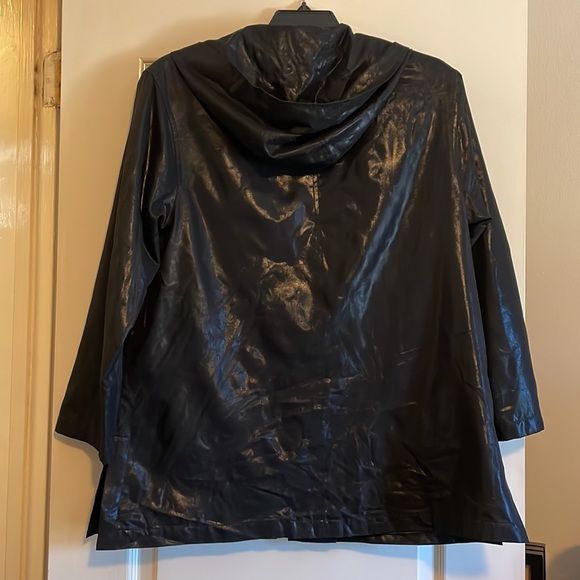 Gallery Metallic Black Rain Jacket. Women’s Size Small. - Picture 8 of 11